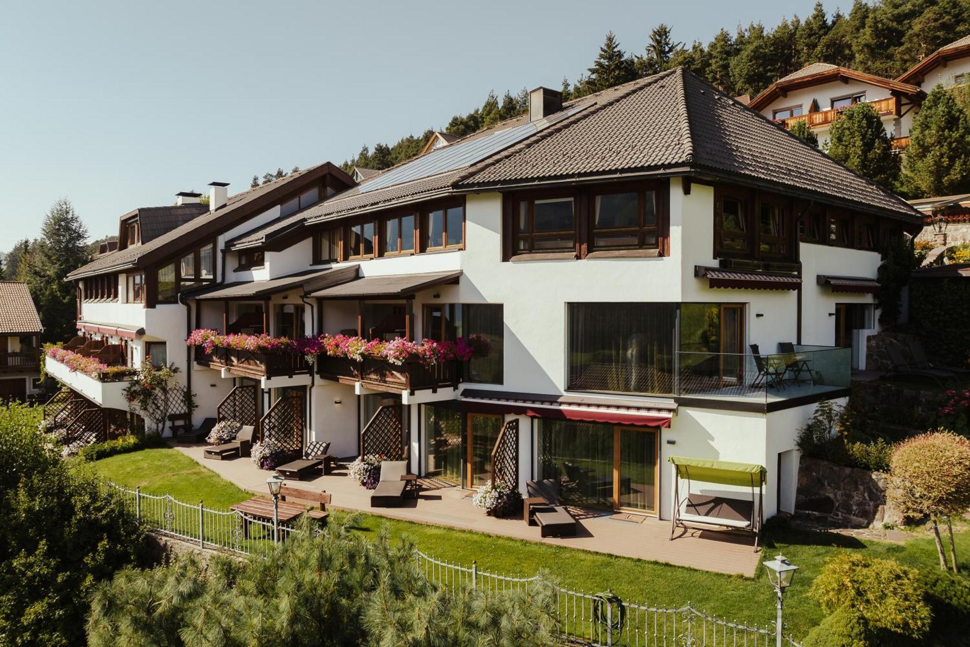 Hotel Grien Ортизеи Экстерьер фото