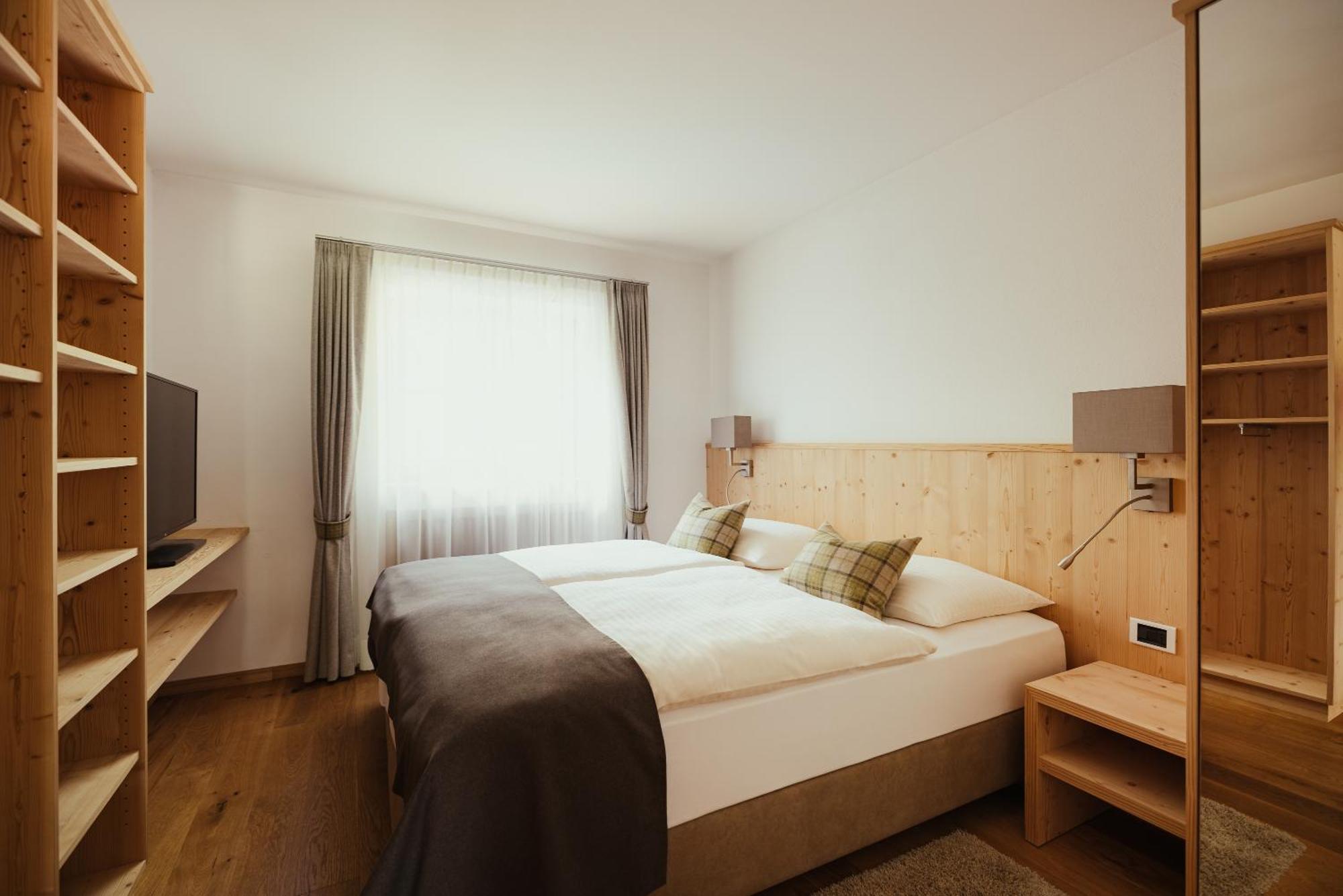 Hotel Grien Ортизеи Экстерьер фото